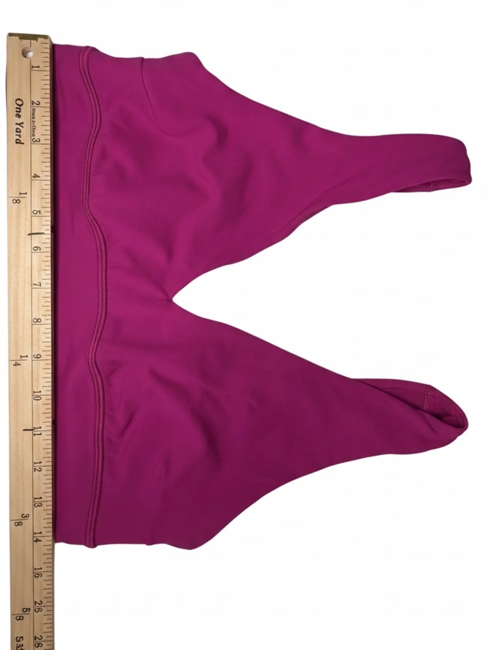 Lululemon Align V-Neck Bra – Magenta/Pink Size 10